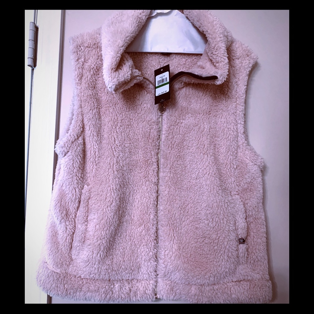 NWT:TOMMY HILFIGURE PLUSH PINK WINTER VEST